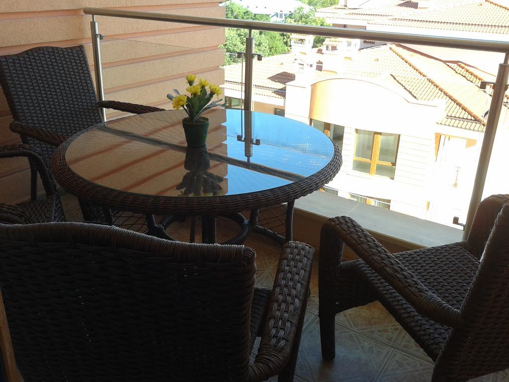 Apartment In St. Constantine And Helena St Constantin et Helena Extérieur photo